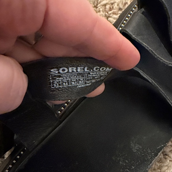 SOREL Roaming Criss Cross Black Slingbacks Sandals Women's Size 8.5 - Picture 3 of 6